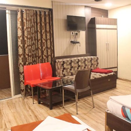 Mukesh Residency Hotel Pune Esterno foto
