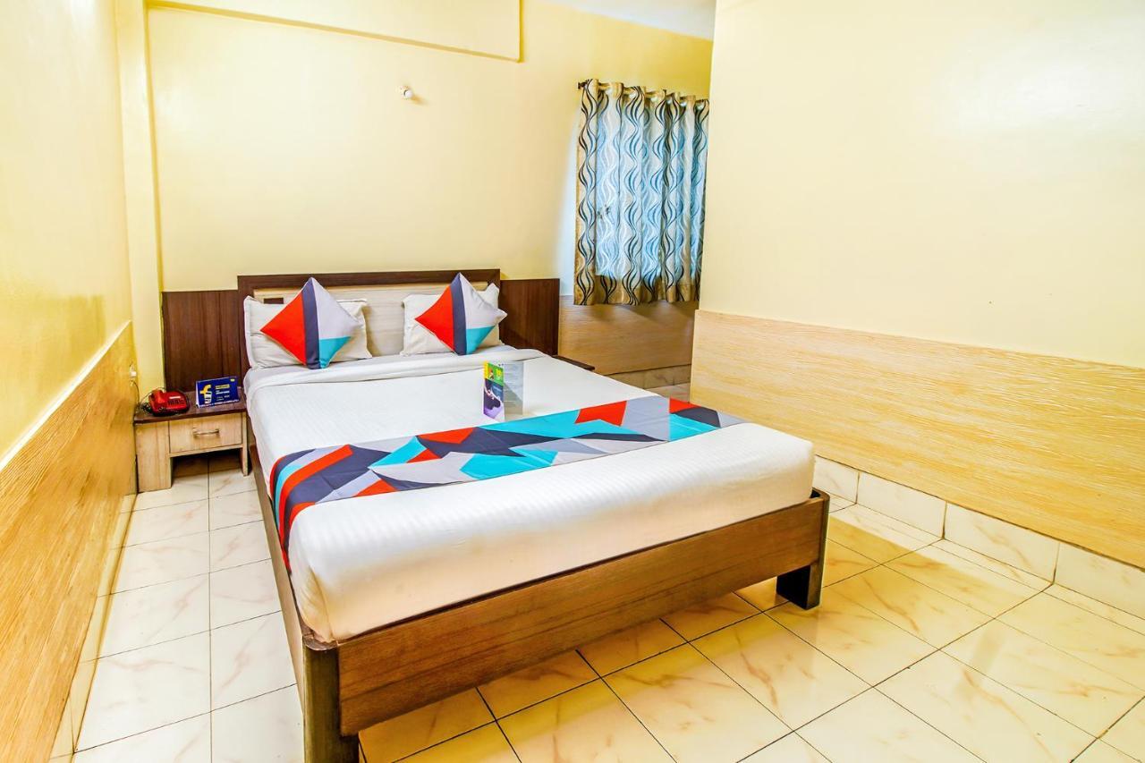 Mukesh Residency Hotel Pune Esterno foto